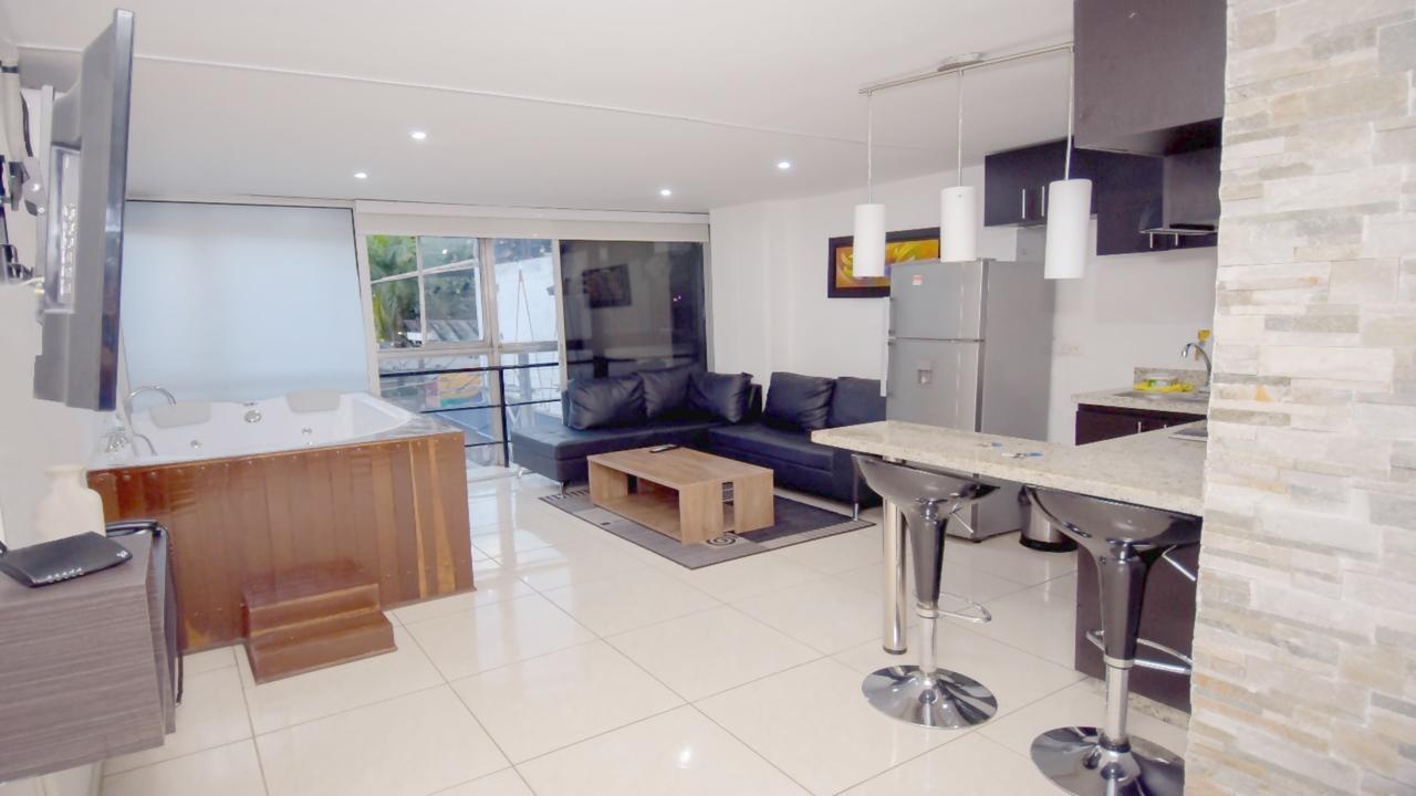 Apartamento Lleras Ac Hot Tub Medellin Bagian luar foto