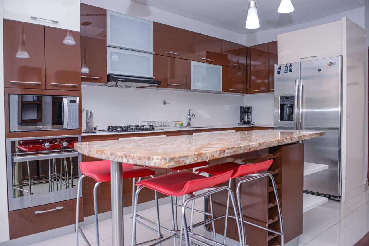 Apartamento Lleras Ac Hot Tub Medellin Bagian luar foto