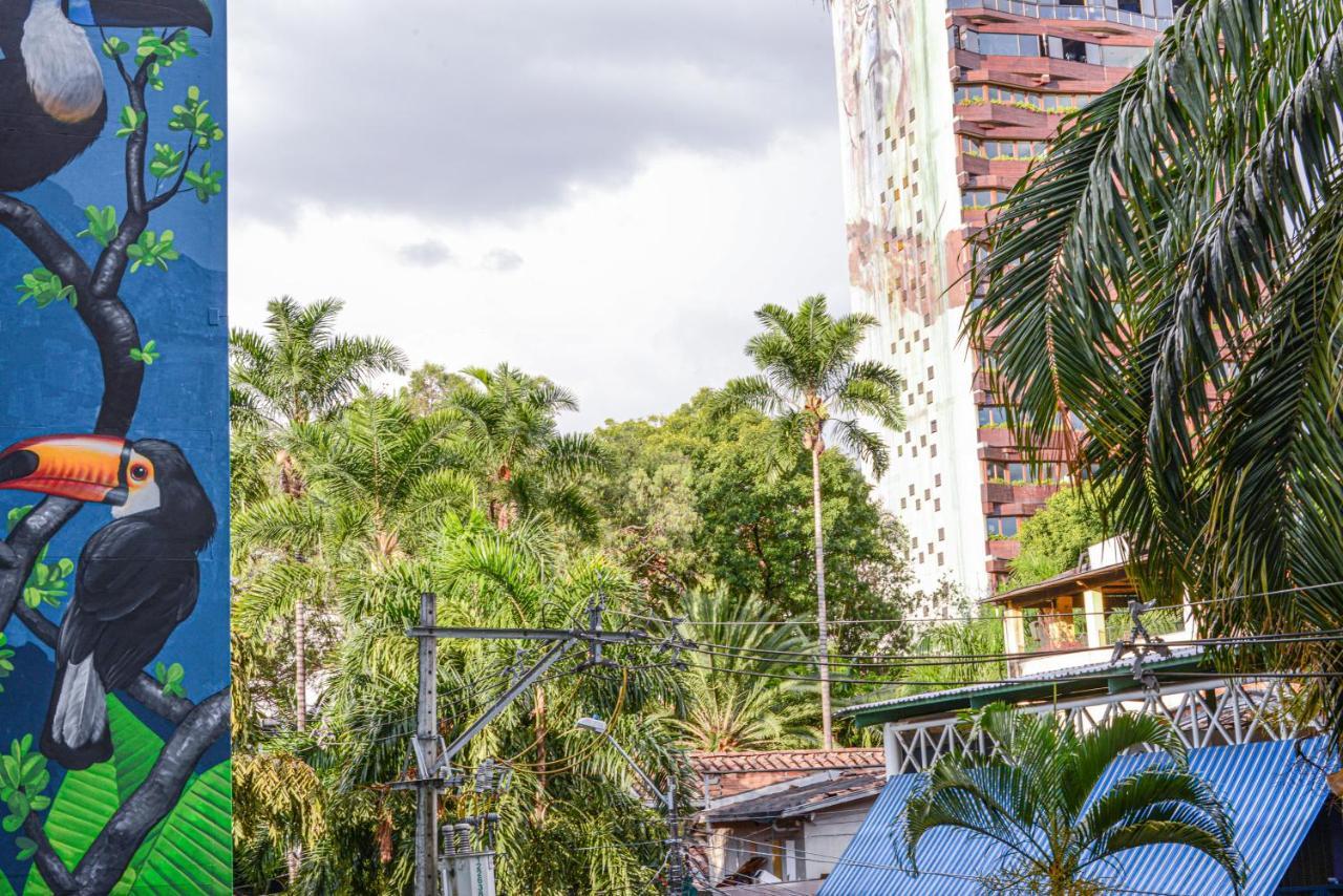 Apartamento Lleras Ac Hot Tub Medellin Bagian luar foto