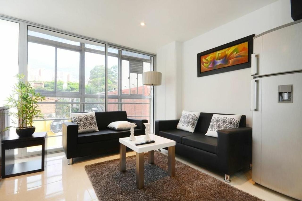 Apartamento Lleras Ac Hot Tub Medellin Bagian luar foto